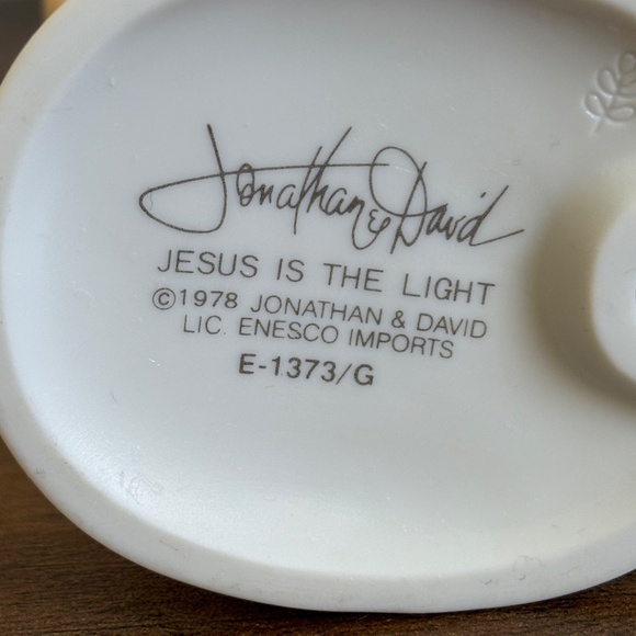 Precious Moments JESUS IS THE LIGHT Figurine 1978 Enesco E-1373/G ORIGINAL 21 - Picture 10 of 10